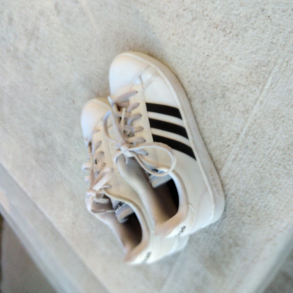 Adidas Gazelle white leather runners - Picture 2 of 9